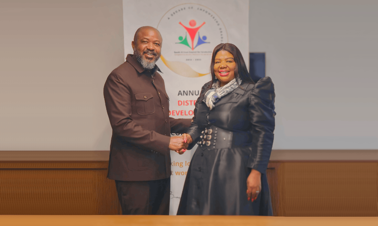 Ms. Nokuthula Ndlovu with SACGRA